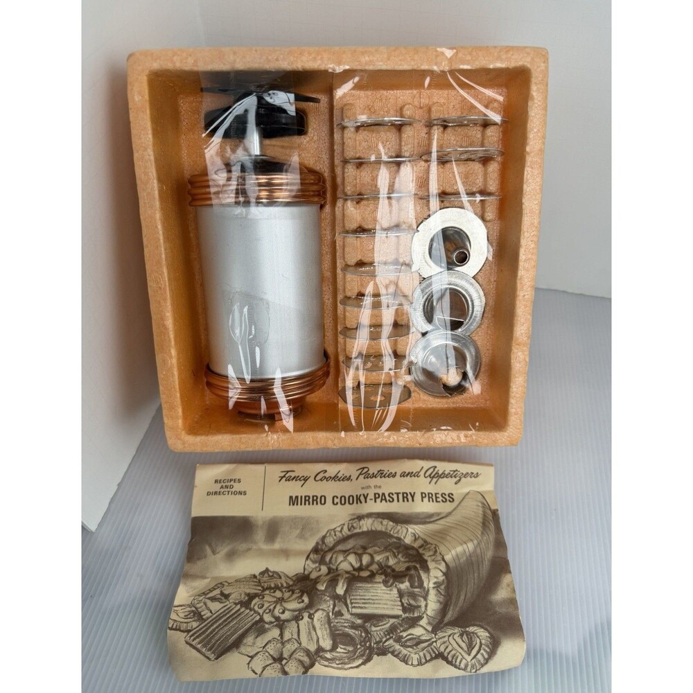 VTG Copper Mirro Cookie Pastry Press Spritz 12 Discs Box 3 Tips M-0358-22 Cooky
